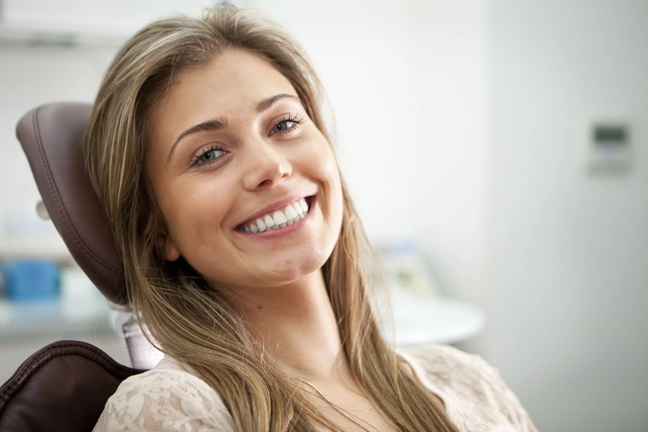 Bright smile from the Dentist's Chair | Dentist Downtown Calgary | Eau Claire Park Dental